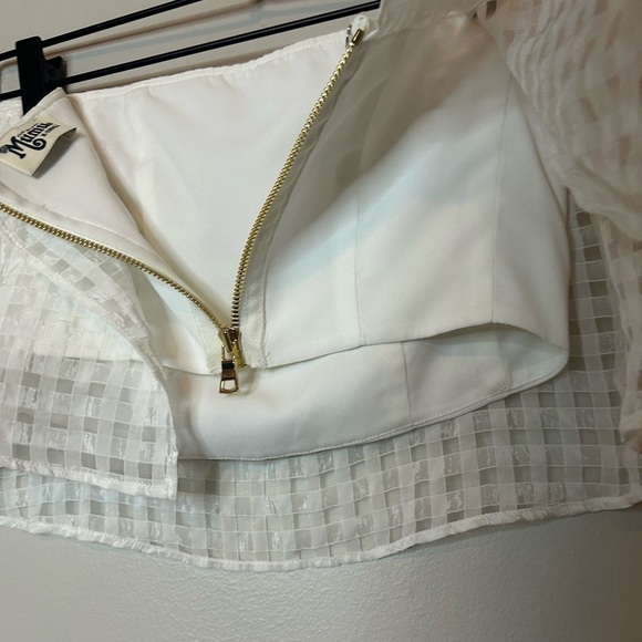 Show Me Your Mumu Window Pane White Checkered Women's Crop Top - Picture 7 of 8